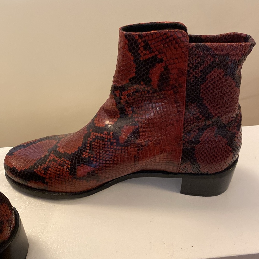 Stuart Weitzman Easy On Reverse Python Embossed L… - image 6